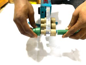 Welding PP-R pipe